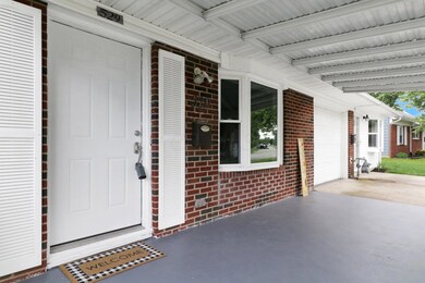 529 Palace Lane