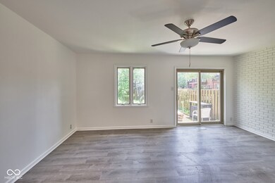 8511 Canterbury Square W, Indianapolis, IN 46260 - photo 2