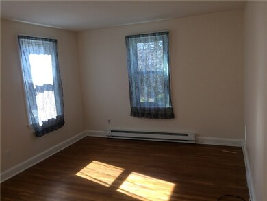 10 Machowski St, West Warwick, RI 02893 - photo 4