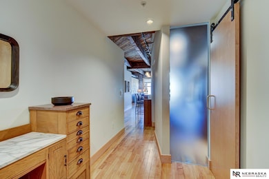 Beebe & Runyan unit 710, Omaha, NE 68102 - photo 3