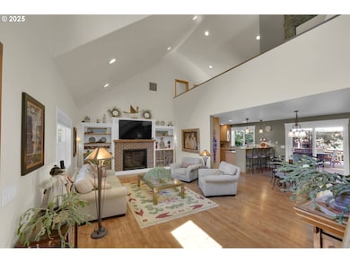 23859 Suttle Rd, Veneta, OR 97487 - photo 5