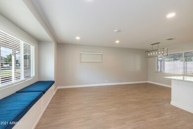 4011 N 44th Place, Phoenix, AZ 85018 - photo 3