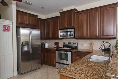 21617 Belgian Ct, Mount Dora, FL 32757 - photo 2