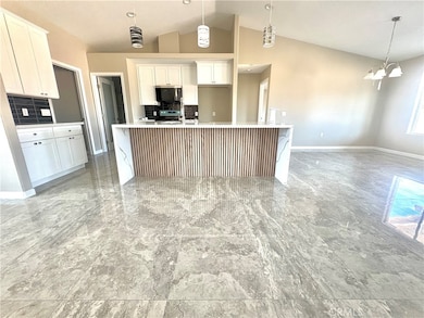 19375 Corwin Rd, Apple Valley, CA 92307 - photo 2