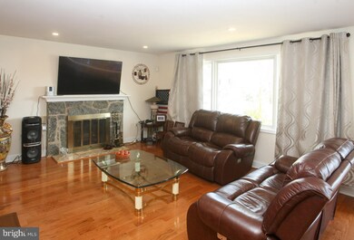 1023 Faun Rd, Wilmington, DE 19803 - photo 2