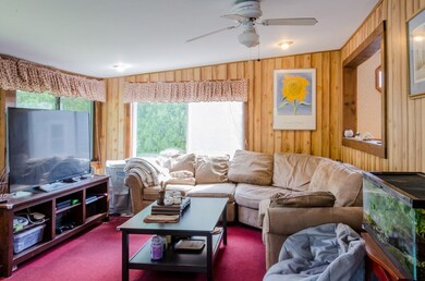 8 Floyd St, Saugus, MA 01906 - photo 7