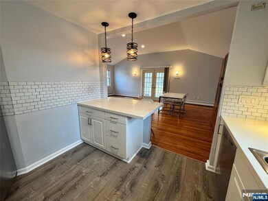 717 1st St unit 1, Lyndhurst, NJ 07071 - photo 3