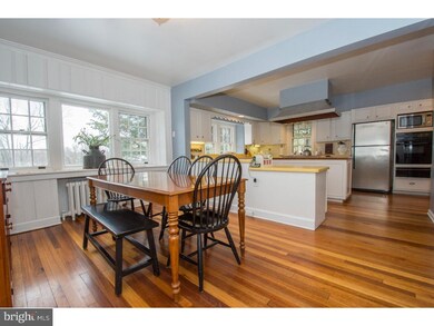 33 Langstoon Ln, Media, PA 19063 - photo 6