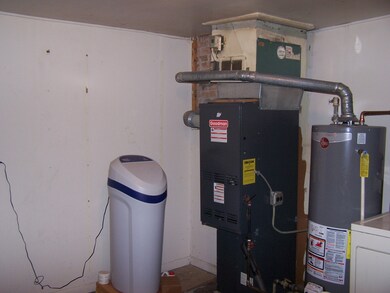 9516 Forest Place, Des Plaines, IL 60016 - photo 5