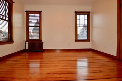 358 Broadway, Newport, RI 02840 - photo 5