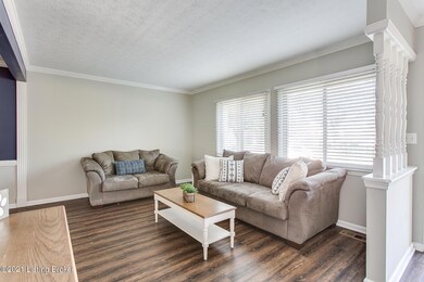 2963 Six Mile Ln unit 4B, Louisville, KY 40220 - photo 4