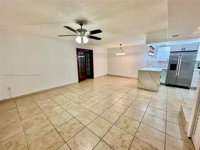 4425 W 10th Ln unit 16, Hialeah, FL 33012 - photo 6