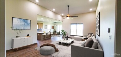 1605 Stardust Ln, Edinburg, TX 78541 - photo 3