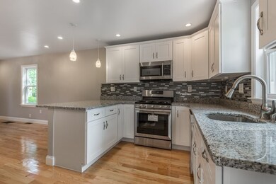 7 Carter Place unit 7, Woburn, MA 01801 - photo 3