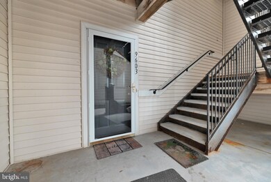 9603 Devedente Dr unit 103, Owings Mills, MD 21117 - photo 2