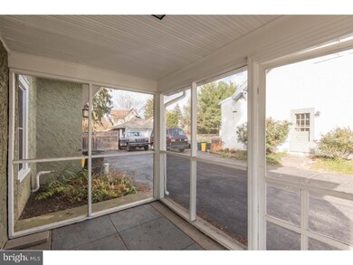 27 College Ave, Flourtown, PA 19031 - photo 4