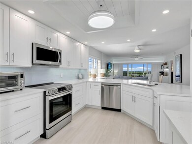 Marina Bay Club unit 606, Naples, FL 34110 - photo 3