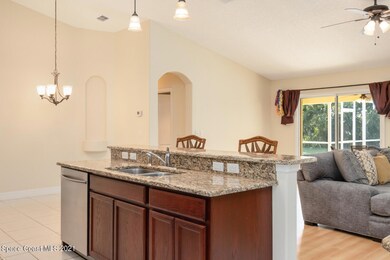 13_2524Carmel204_mls