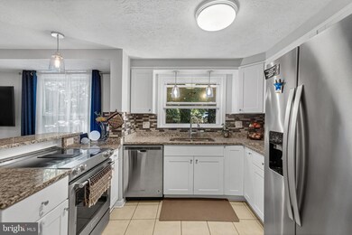 4203 Avon Dr, Dumfries, VA 22025 - photo 7