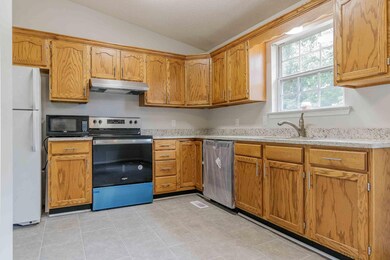 Kitchen Dining 7