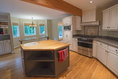 435 Mallard Lake Dr, Earlysville, VA 22936 - photo 5