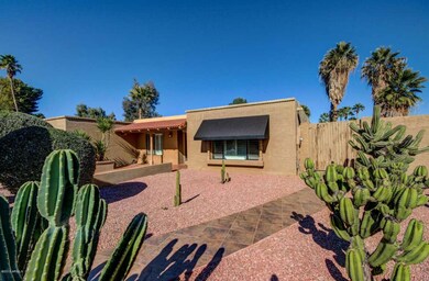 4922 E Columbine