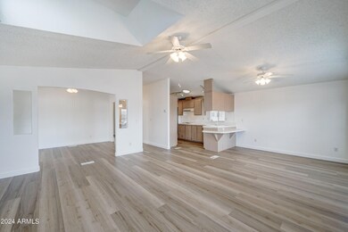 9751 E Flossmoor-3