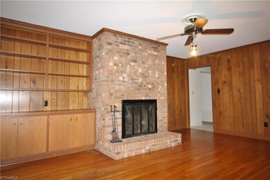 4 Hidden Valley Ct, Greensboro, NC 27407 - photo 5