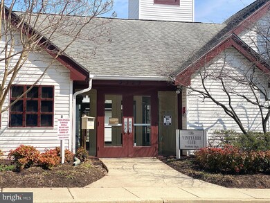 3313 Sir Thomas Dr unit 23, Silver Spring, MD 20904 - photo 3