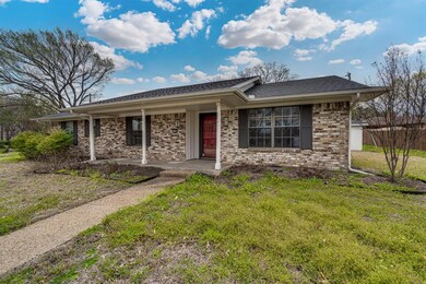 1709 Williamsburg Cir, Ennis, TX 75119 - photo 3