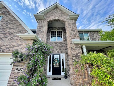 9292 Michigan Dr, Crown Point, IN 46307 - photo 2