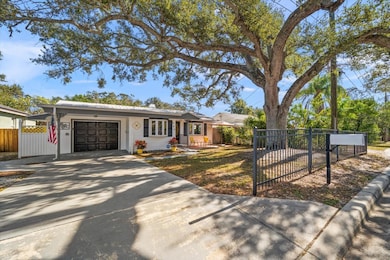 550 3rd St SW, Largo, FL 33770 - photo 5