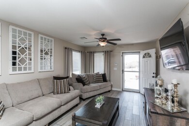 14473 Desert Sage Dr, Horizon City, TX 79928 - photo 4