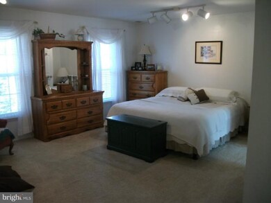 2001 W Rogers Ave, Baltimore, MD 21209 - photo 2