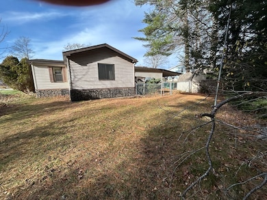 51 Champagne Rd, Gardner, MA 01440 - photo 2