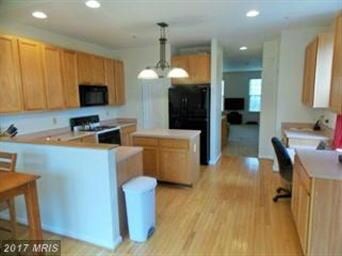 10847 Will Painter Dr, Owings Mills, MD 21117 - photo 6