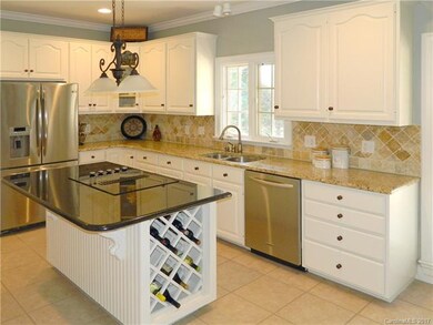 Granite Counters and Island. Stainless Appliances.