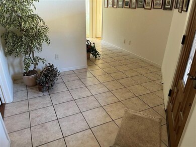 601 Ludo Cir, Hurst, TX 76054 - photo 2