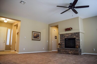 Great Room w/ Gas Fireplace