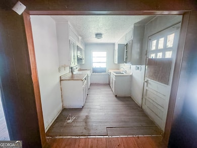 601 Paul St, Warner Robins, GA 31088 - photo 6