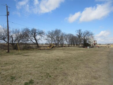 2774 Plainview Rd, Sherman, TX 75092 - photo 4