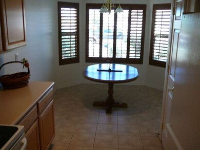 Kitchen eating area
