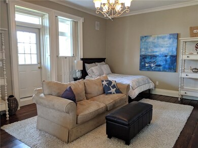 65 Merton Rd unit 3, Newport, RI 02840 - photo 2