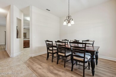 9-web-or-mls-9_2443 Royal Pointe Dr