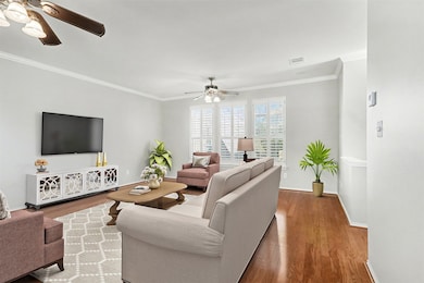 1014 Rochow St, Houston, TX 77019 - photo 7