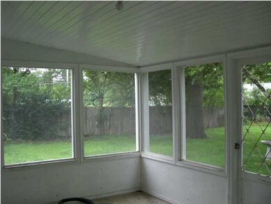 SCREENED IN PORCH