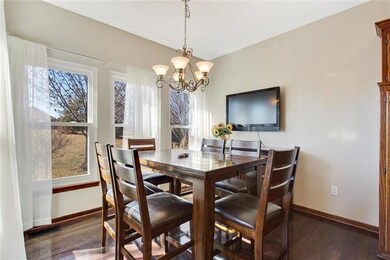 802 Cedar Ridge Dr, Raymore, MO 64083 - photo 7