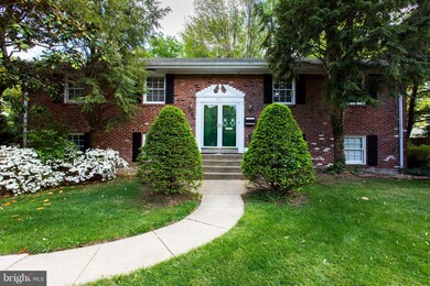 917 Emerald Dr, Alexandria, VA 22308 - photo 4