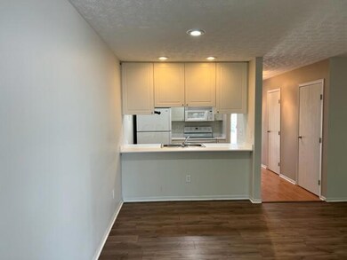 6786 Hamler Dr unit 24C, Canal Winchester, OH 43110 - photo 4