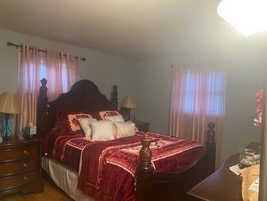 299 Sayles Ave, Pawtucket, RI 02860 - photo 6